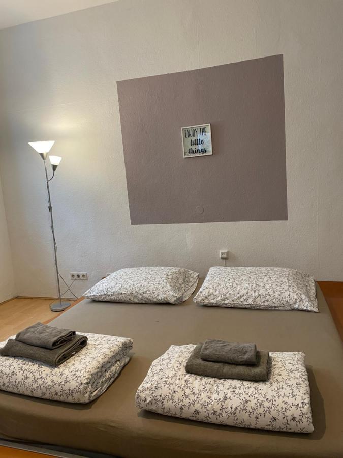 Schloss Belvedere Private Rooms Vienna Exterior photo
